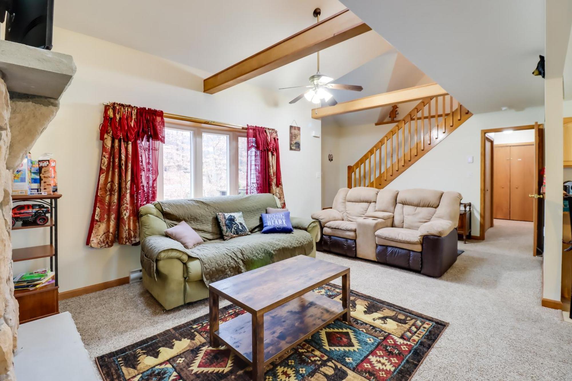 Pet-Friendly Pocono Lake Oasis With Hot Tub! Exterior foto